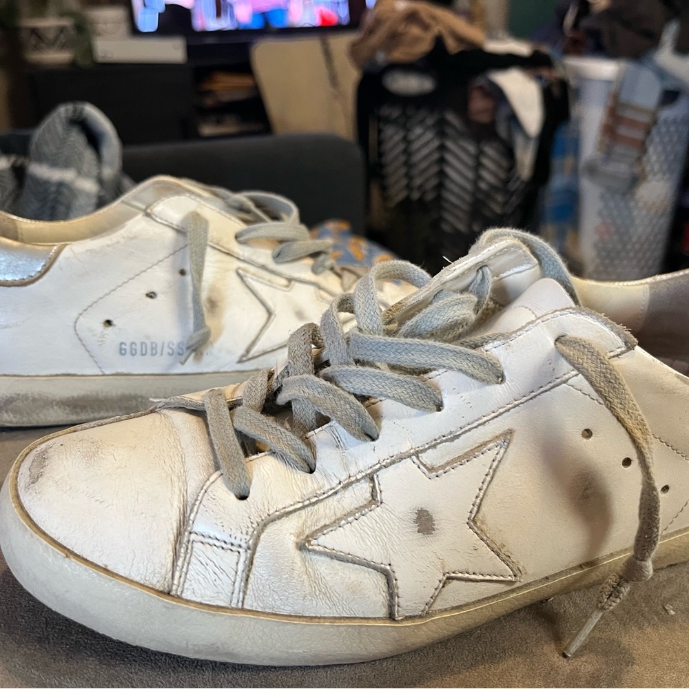Golden Goose superstars size 37